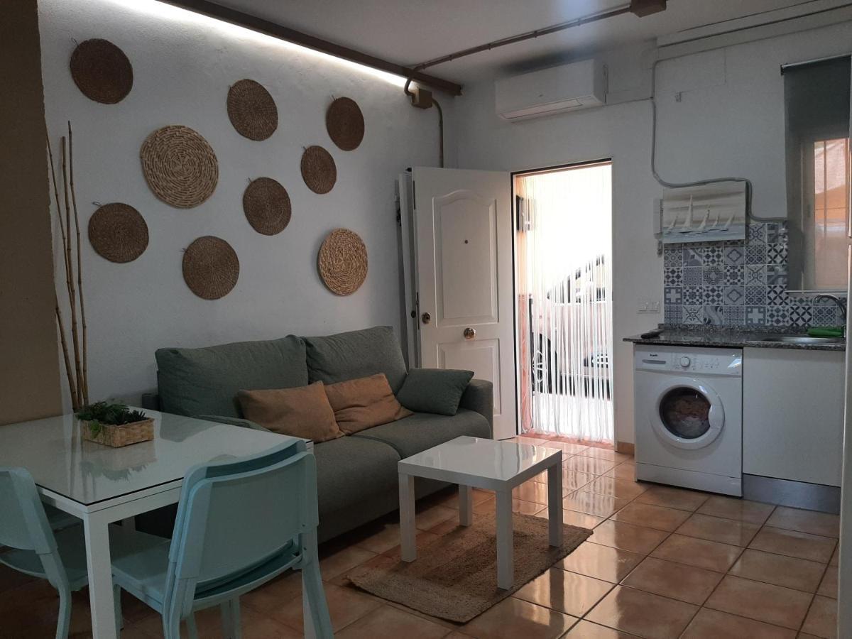 Apartamento Huelin, A 5 Minutos A Pie De La Playa Malaga Exterior photo