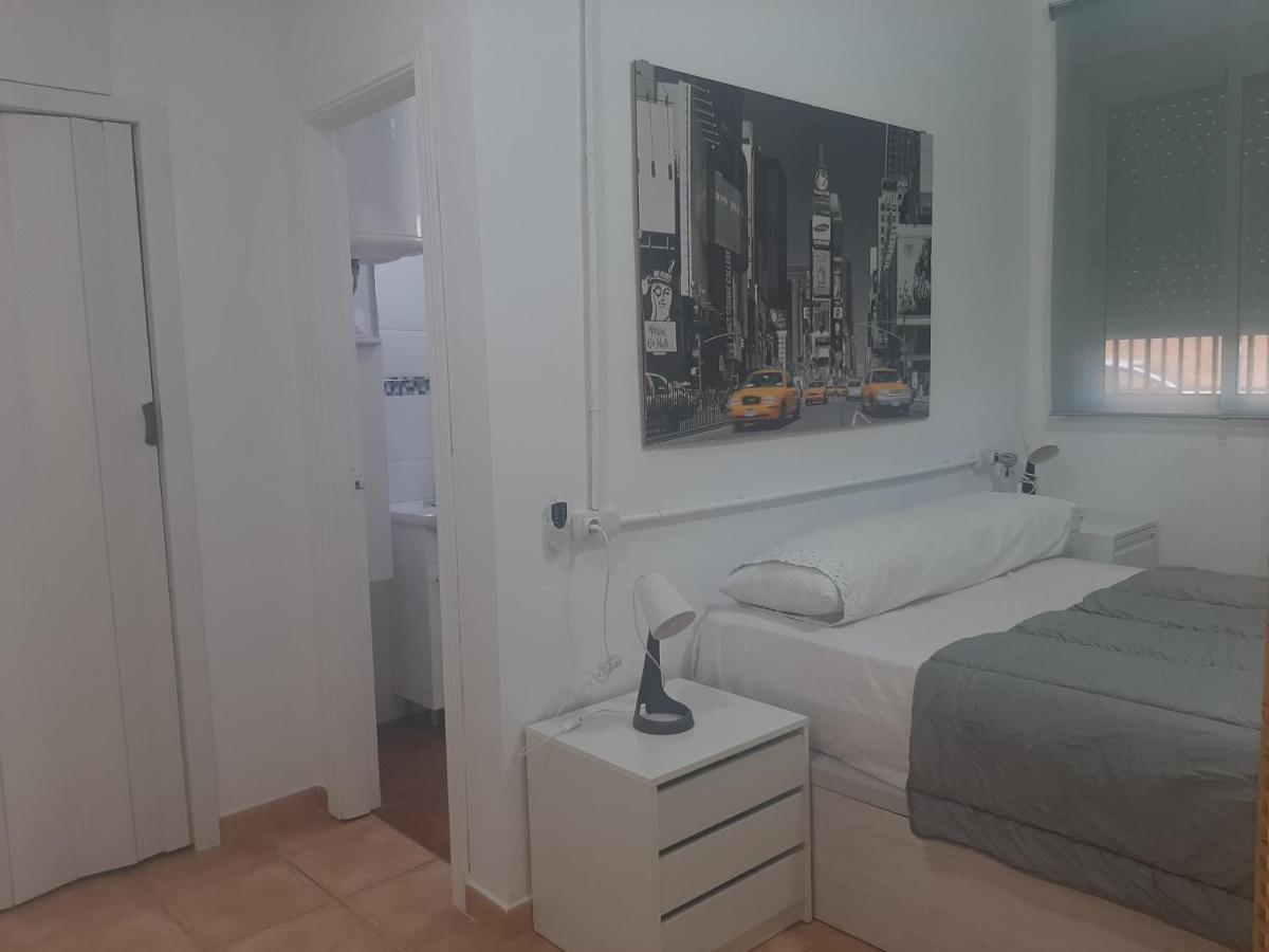 Apartamento Huelin, A 5 Minutos A Pie De La Playa Malaga Exterior photo